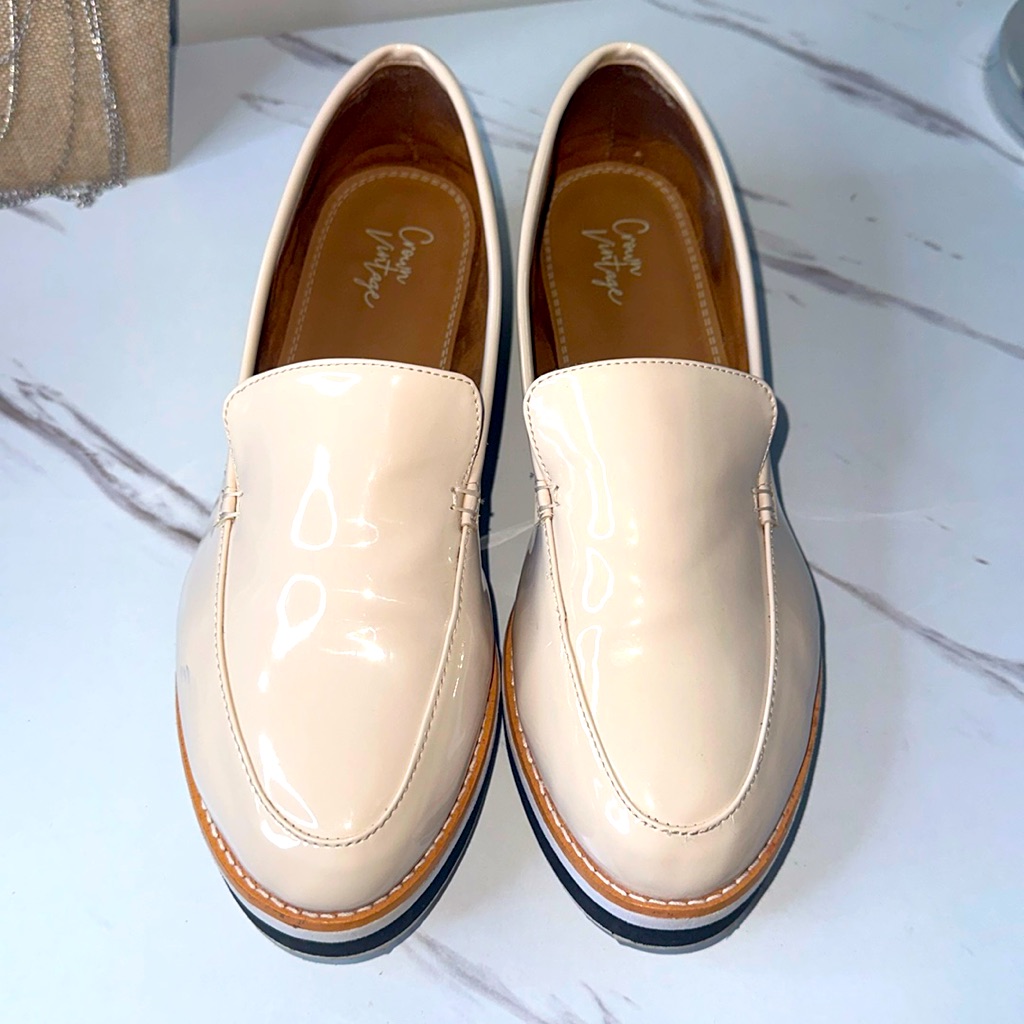 Crown Vintage Loafers, S.10. Nude, White, Tan And Black In Color. Comfy Wear.